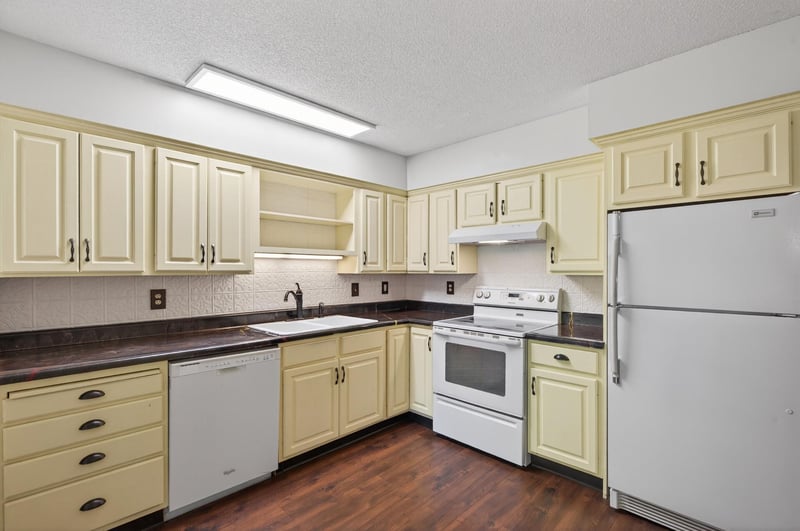 2200 Nevada Ave S #206, Saint Louis Park, MN 55426