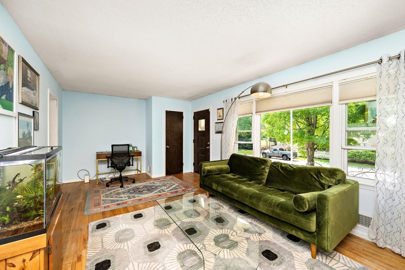 11333 Rich Rd, Bloomington, MN 55437