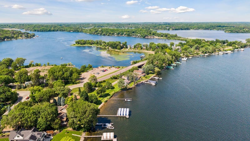 36XX N Shore Dr, Wayzata, MN 55391