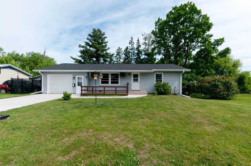 125 W Monroe Ave, Barron, WI 54812