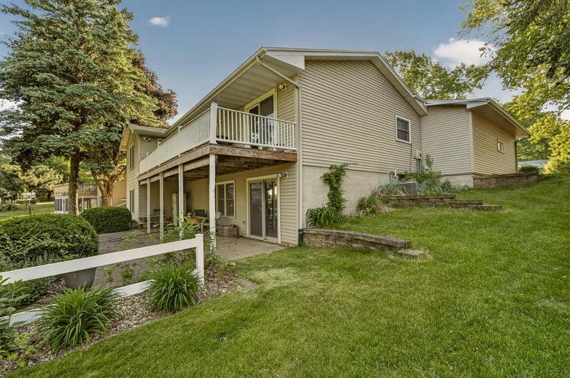 2117 Telemark Ln NW, Rochester, MN 55901