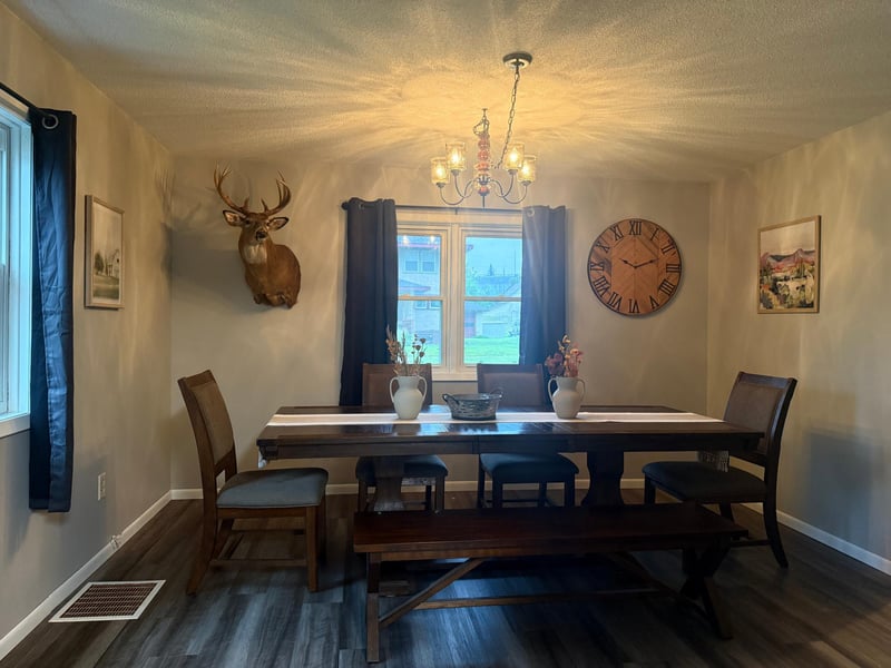 109 E Luella St, Le Roy, MN 55951