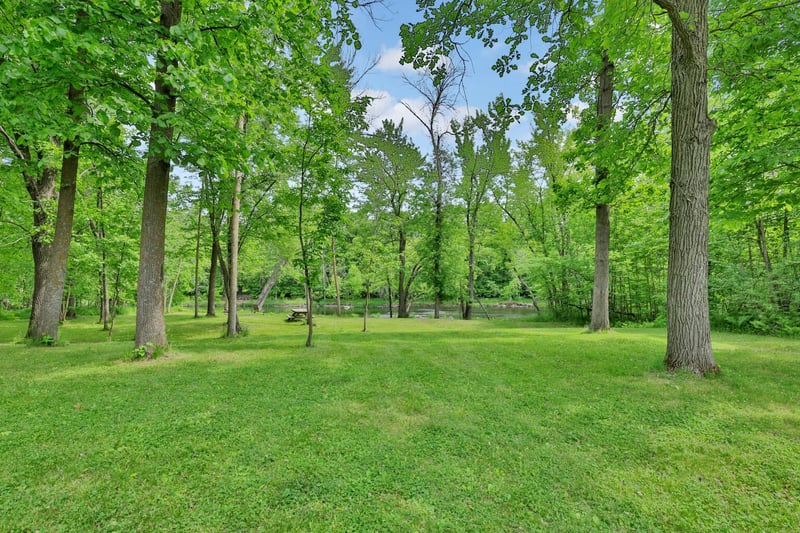 16167 Sunnyside Rd, Pine City, MN 55063