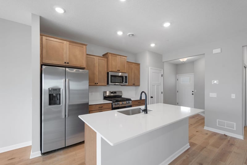 10340 Birchwood Cir, Victoria, MN 55318