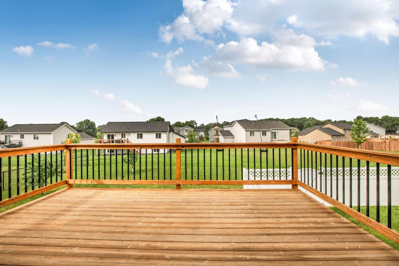 7824 Gunner Dr, Clear Lake, MN 55319
