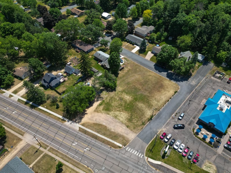 1406 Stout Rd, Menomonie, WI 54751
