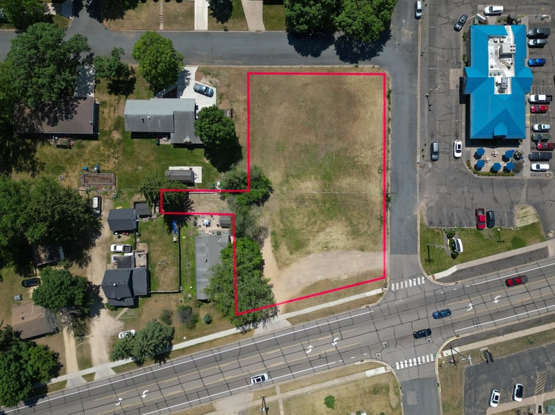 1406 Stout Rd, Menomonie, WI 54751