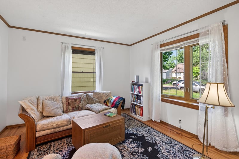 5232 Washburn Ave N, Minneapolis, MN 55430