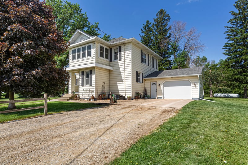 12304 720th St, Blooming Prairie, MN 55917