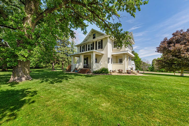 12304 720th St, Blooming Prairie, MN 55917