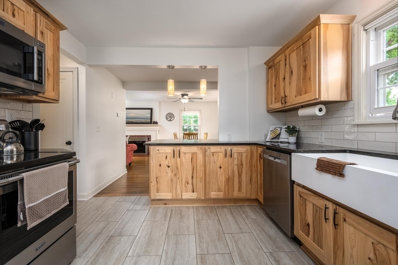 103 W 1st St, Dresser, WI 54009