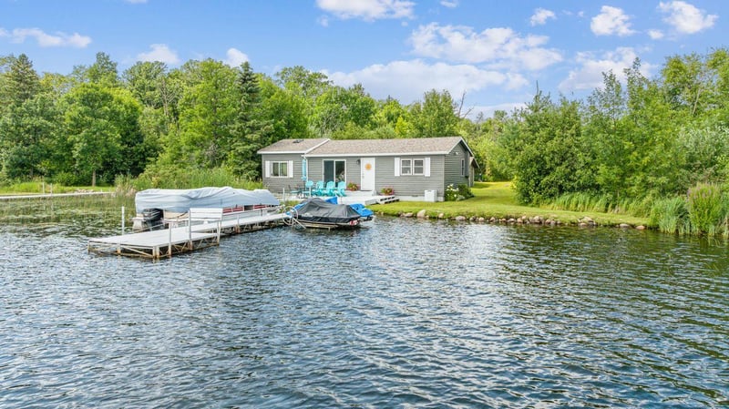 146 Roosevelt Trl, Hillman, MN 56338