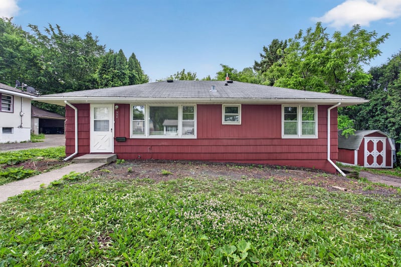 558 Arlington Ave E, Saint Paul, MN 55130