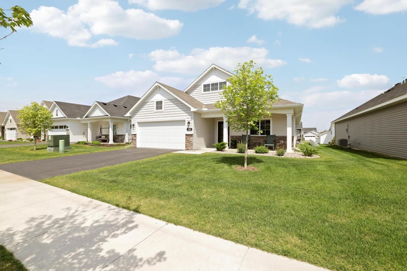 342 Emmy Ln, Hanover, MN 55341