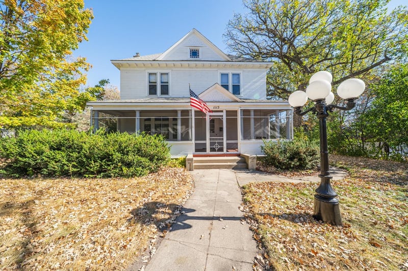 1115 Summit Ave, Detroit Lakes, MN 56501