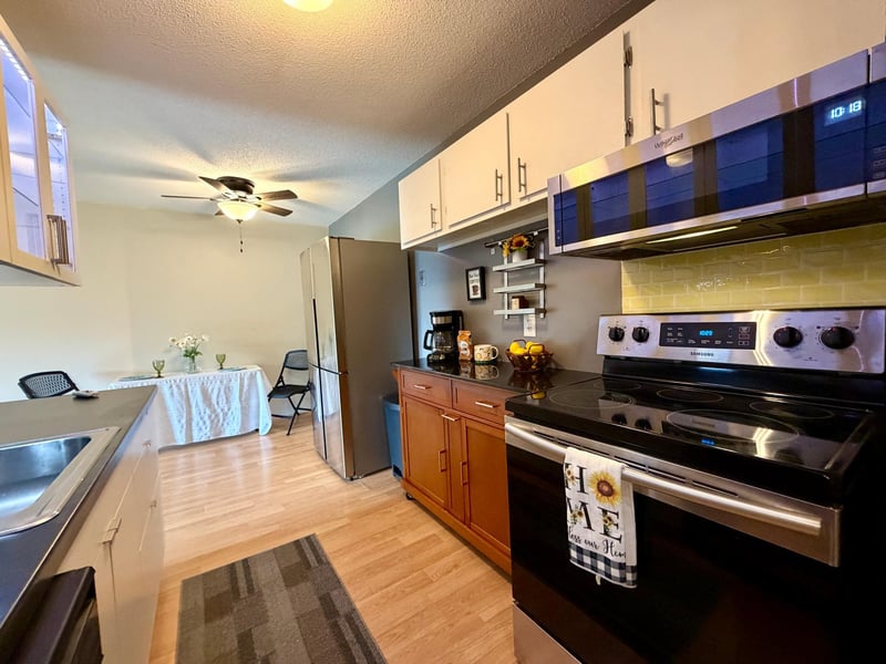 183 Little Canada Rd E #217, Little Canada, MN 55117