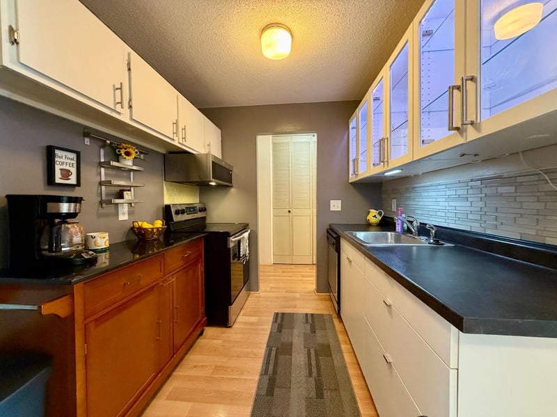 183 Little Canada Rd E #217, Little Canada, MN 55117