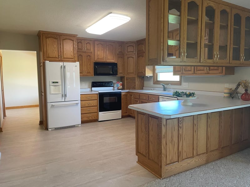 22 Jayvee Ln, Garvin, MN 56132