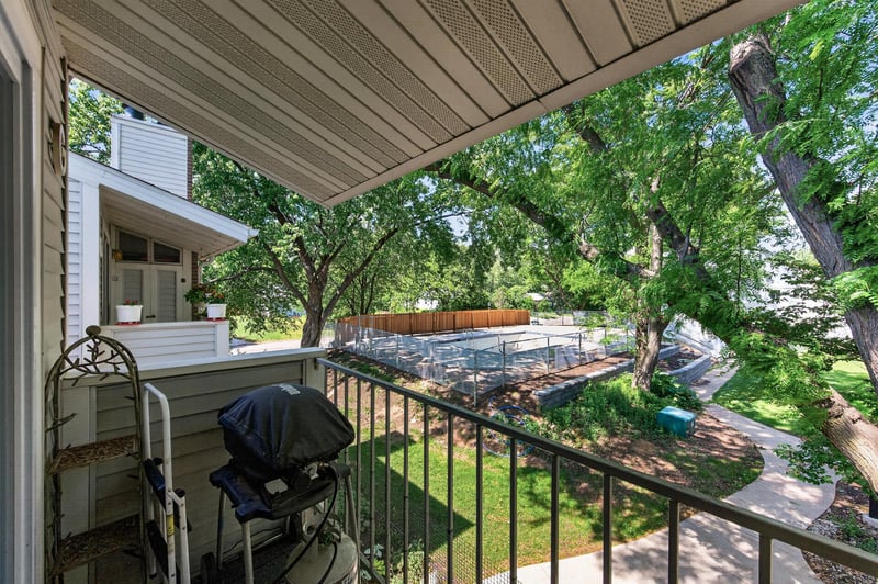 2296 Benson Ave #G, Saint Paul, MN 55116