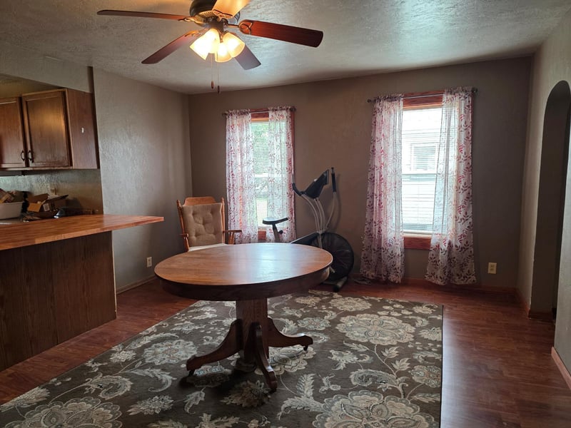 321 Sioux St, Holland, MN 56139