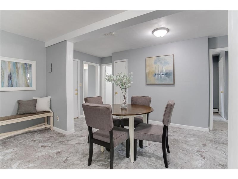 914 Burr St, Saint Paul, MN 55130