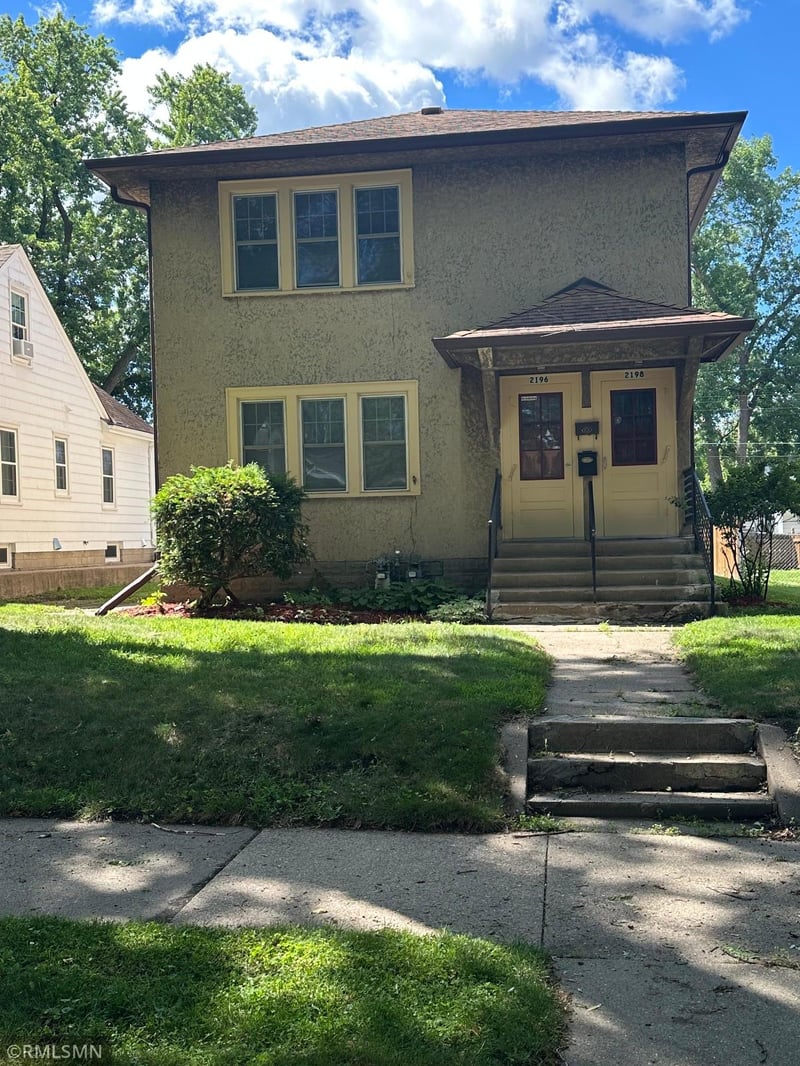 2196 Eleanor Ave, Saint Paul, MN 55116