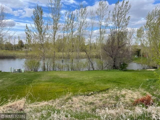 1555 9th Ave, Hutchinson, MN 55350