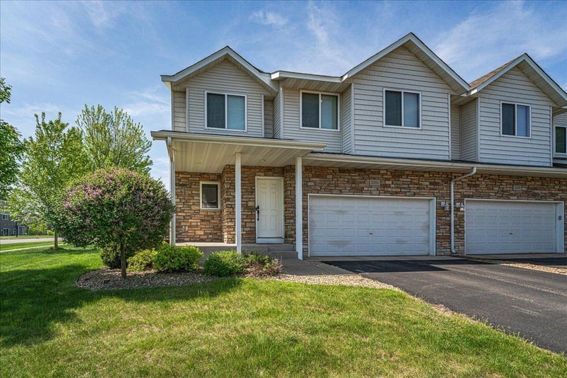 20591 Keystone Ave, Lakeville, MN 55044