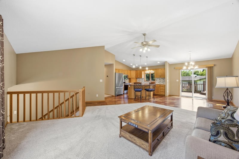 603 34th Ave S, Moorhead, MN 56560