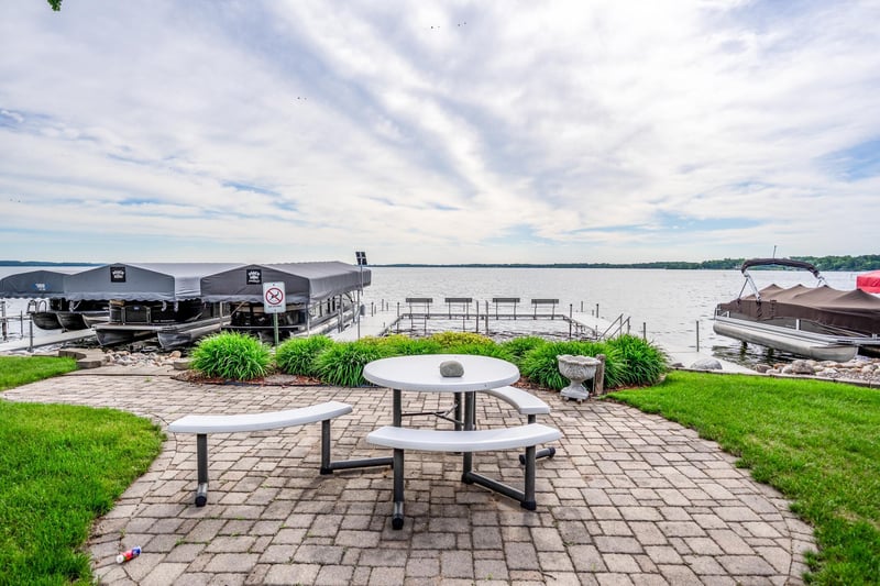 151 Lake Ave N #102, Spicer, MN 56288