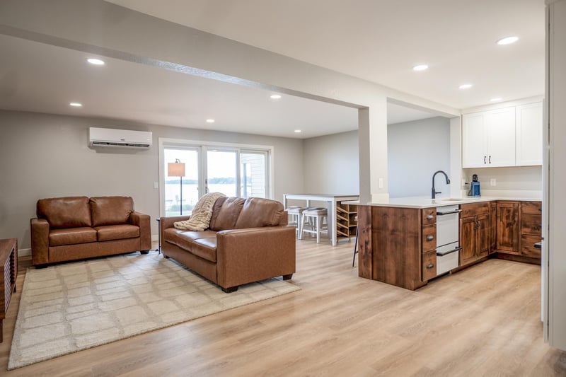151 Lake Ave N #102, Spicer, MN 56288