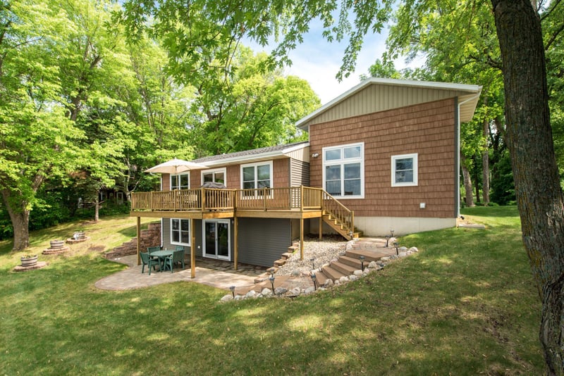 38113 S Eagle Lake Rd, Battle Lake, MN 56515