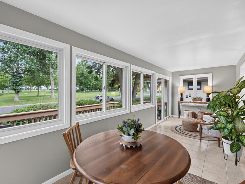 4975 Johnson Ave, White Bear Lake, MN 55110