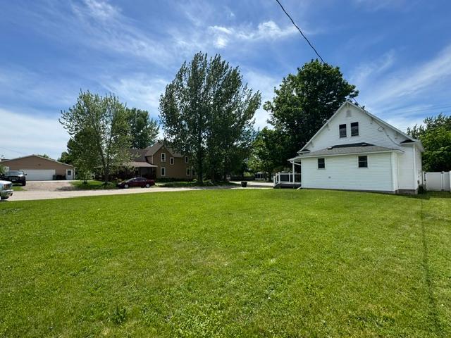 114 Central Ave S, Bertha, MN 56437