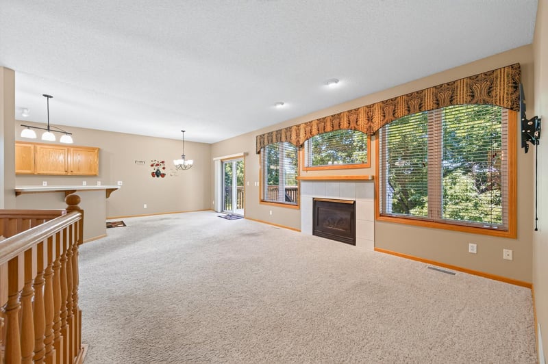 518 Buffalo Run Rd, Buffalo, MN 55313