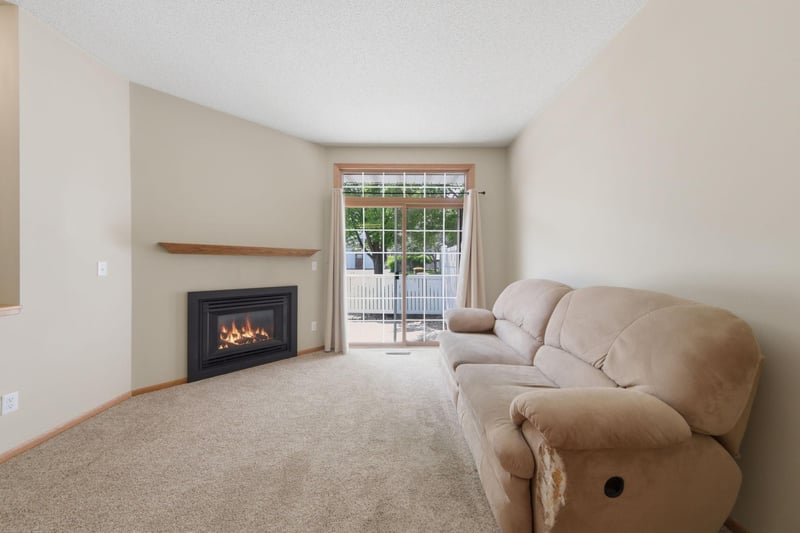 14172 Plymouth Ave #28, Burnsville, MN 55337
