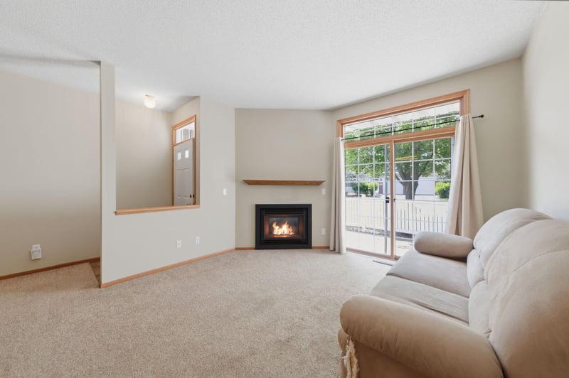 14172 Plymouth Ave #28, Burnsville, MN 55337