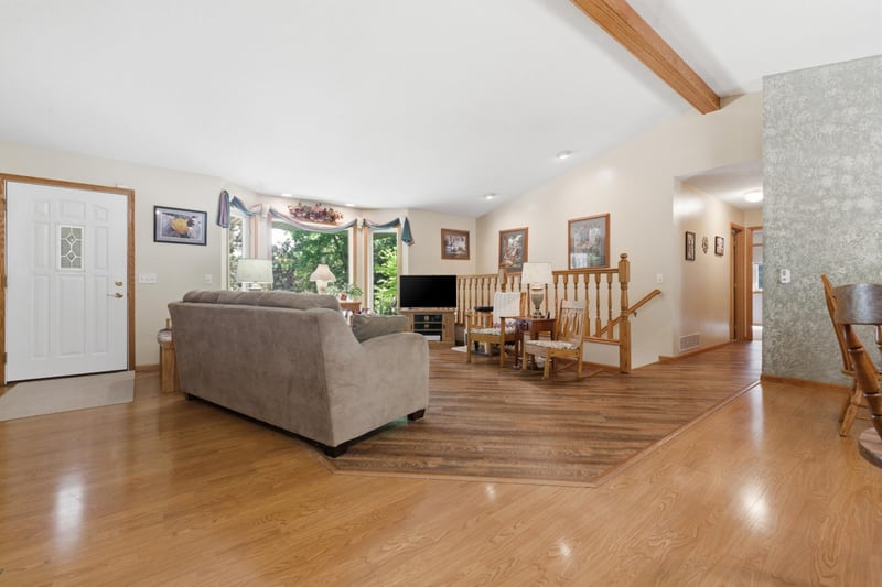 1552 Harrison Dr SW, Brainerd, MN 56401