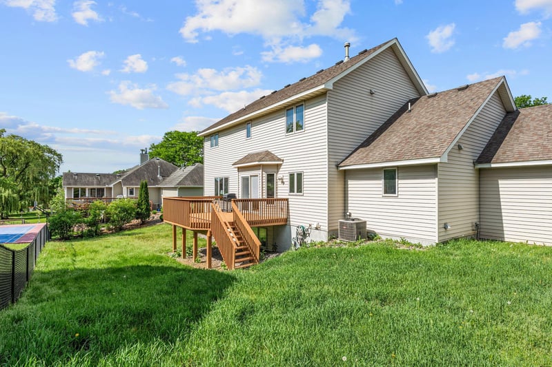 4290 Cottonwood Ln N, Plymouth, MN 55441