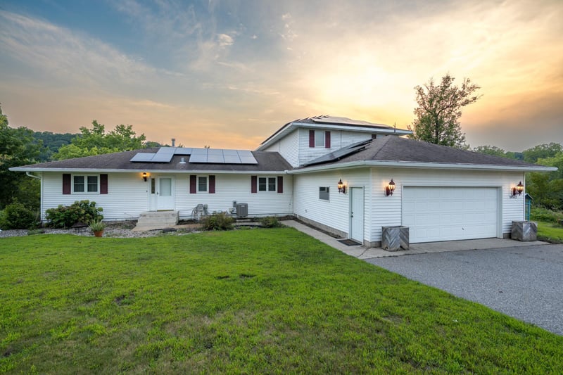 18512 568th Ave, Mankato, MN 56001
