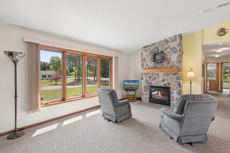 8149 Kandiyohi Ln, Willow River, MN 55795