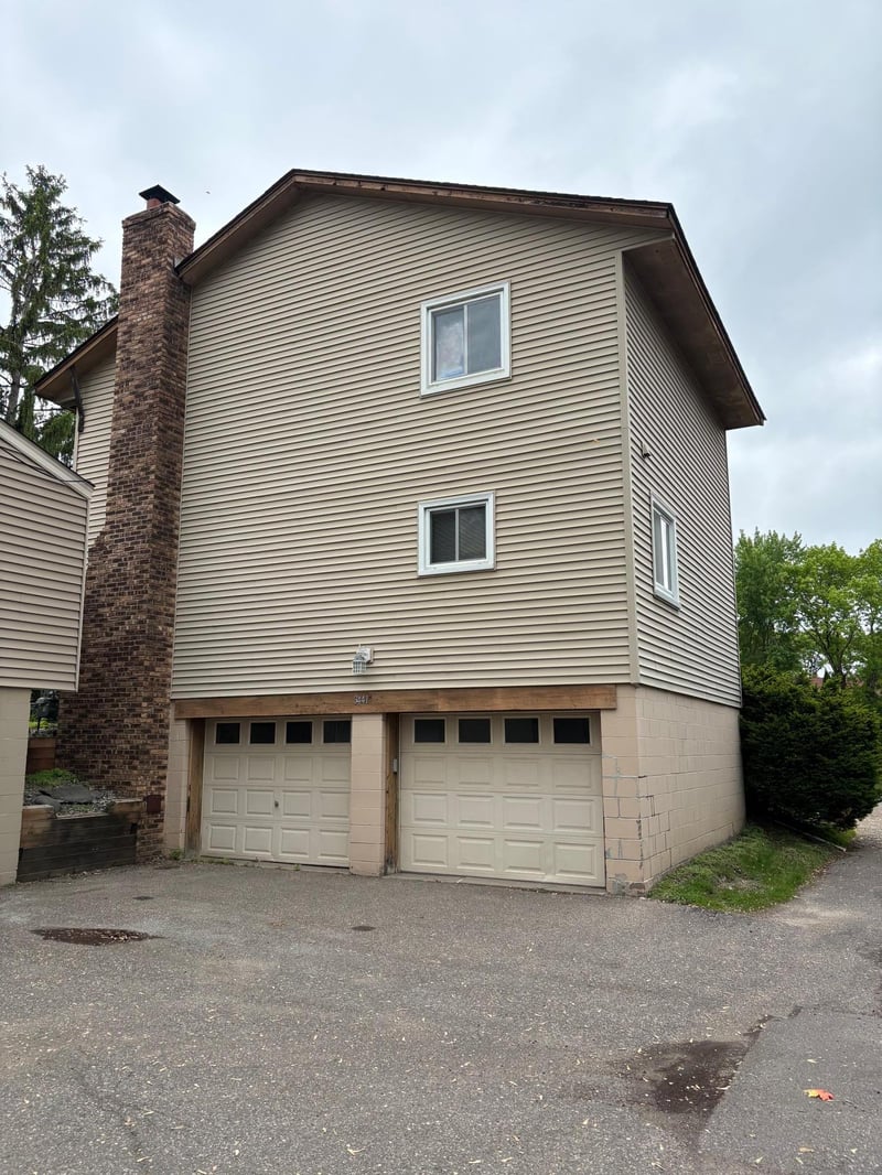 3441 Pilgrim Ln N, Plymouth, MN 55441