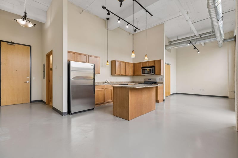 1701 Madison St NE #101, Minneapolis, MN 55413