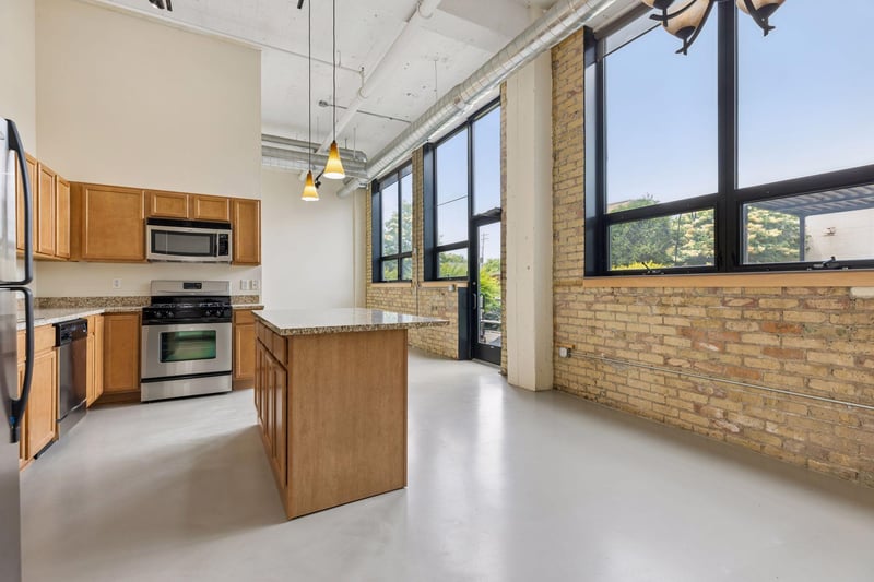 1701 Madison St NE #101, Minneapolis, MN 55413