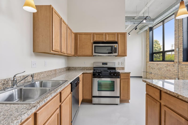 1701 Madison St NE #101, Minneapolis, MN 55413