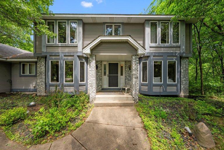 9225 164th Ln NW, Anoka, MN 55303