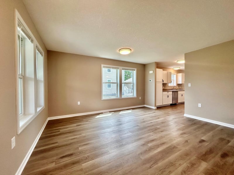 9030 Park Ave S, Bloomington, MN 55420