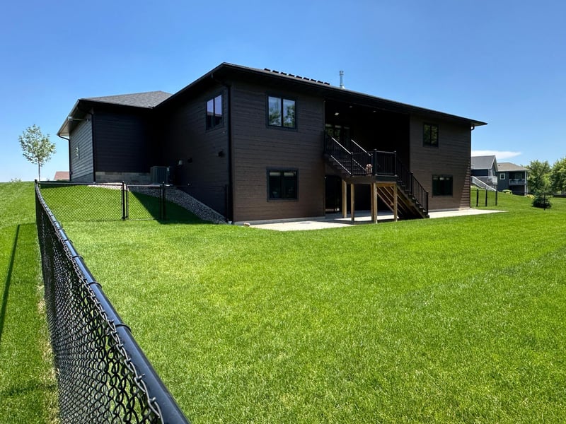 2318 Red Bird Ln, Fairmont, MN 56031