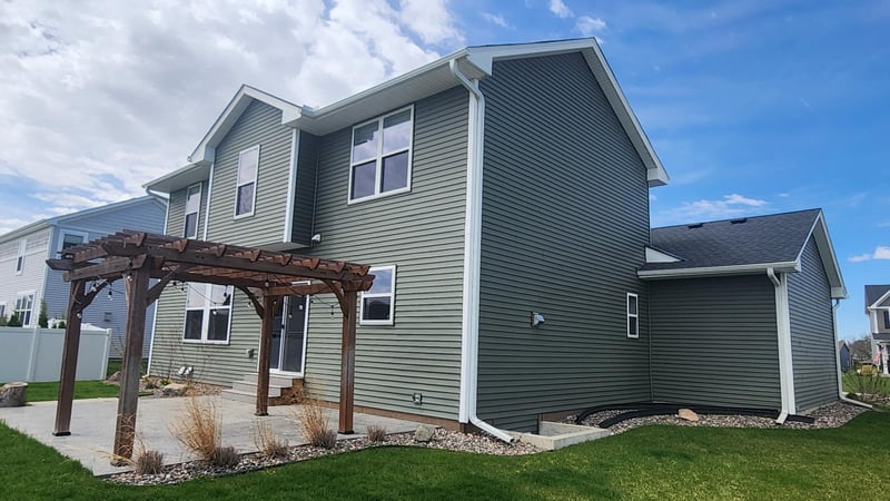 14322 Berkshire Ln N, Dayton, MN 55327