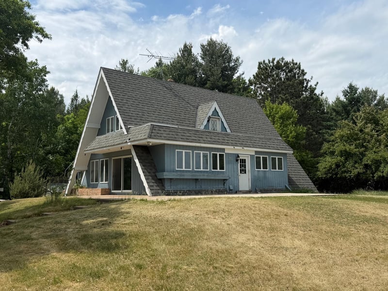 233 N Park St, Grantsburg, WI 54840